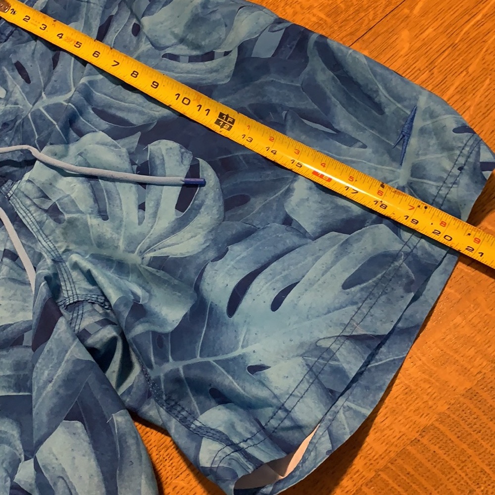 Men’s Speedo Swim Trunks - Picture 7 of 10